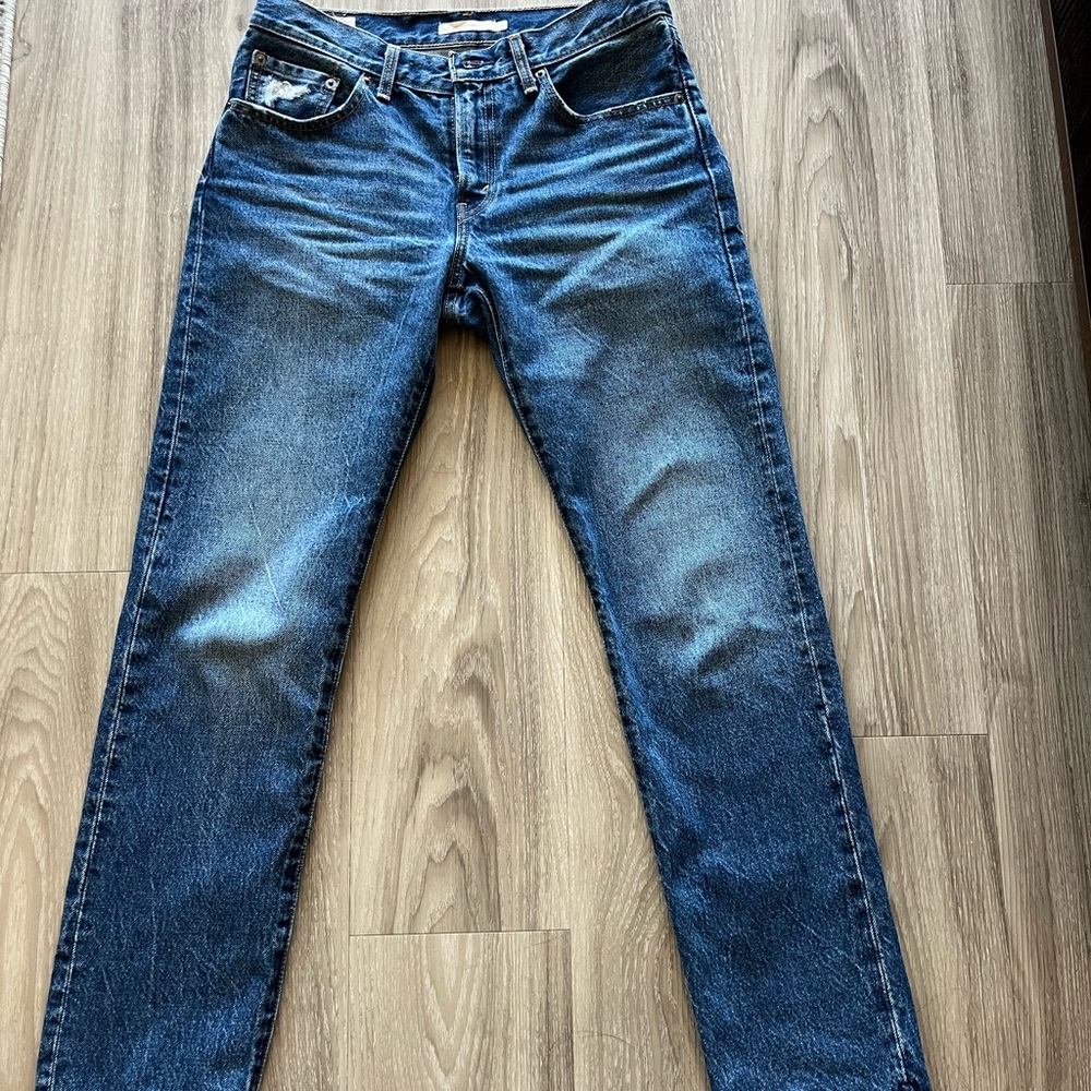 Women’s Levis Midday straight jeans Size 27x31